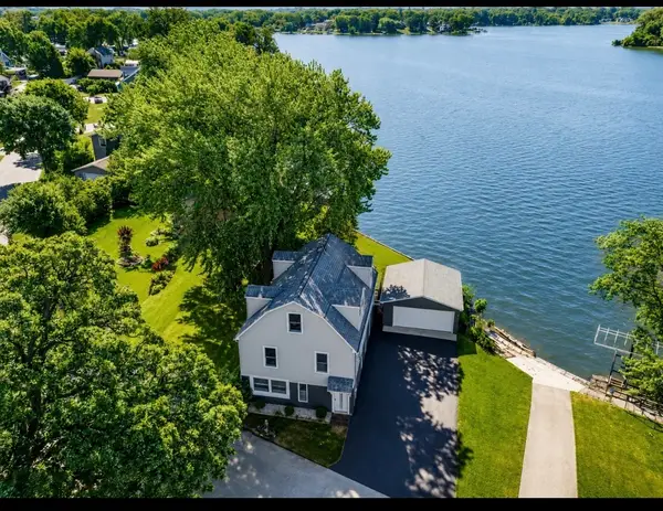 163 Eagle Point Road, Fox Lake, IL 60020