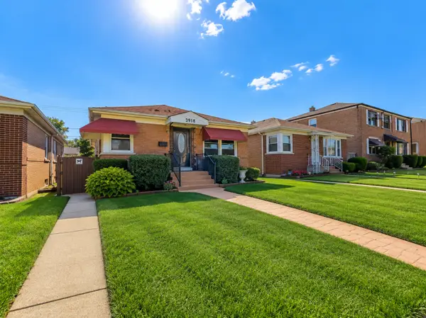 3918 Madison Street, Bellwood, IL 60104