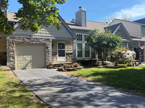 1317 Seabury Circle, Carol Stream, IL 60188