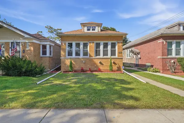 8718 S Euclid Avenue, Chicago, IL 60617