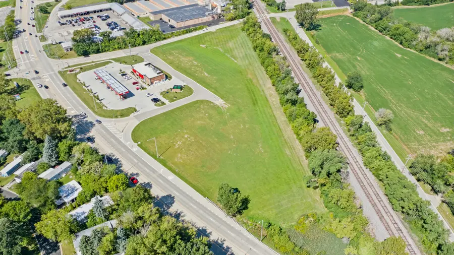 4220 Northwest Highway, Crystal Lake, IL 60014 - #3