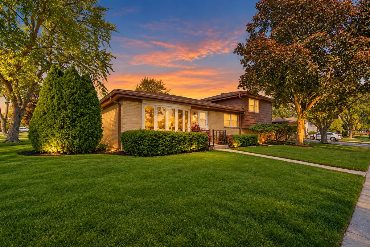 36 S Highview Avenue, Addison, IL 60101 - #1