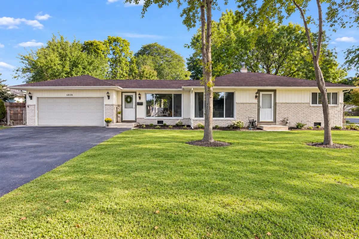 3810 Bobwhite Lane, Rolling Meadows, IL 60008 - #1