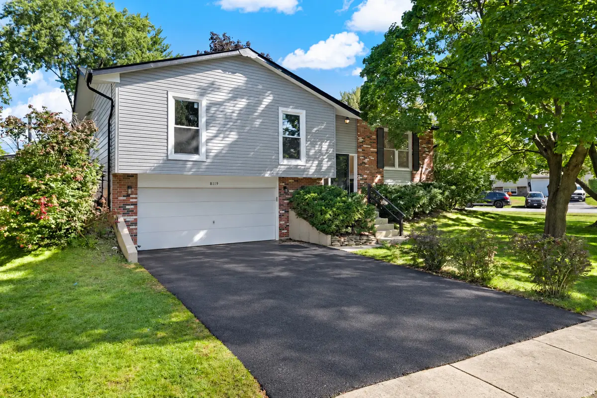 8119 Eastwood Lane, Woodridge, IL 60517 - #1