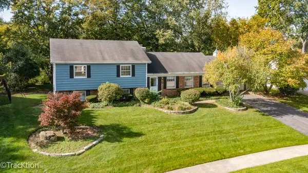 6S252 Cohasset Road, Naperville, IL 60540