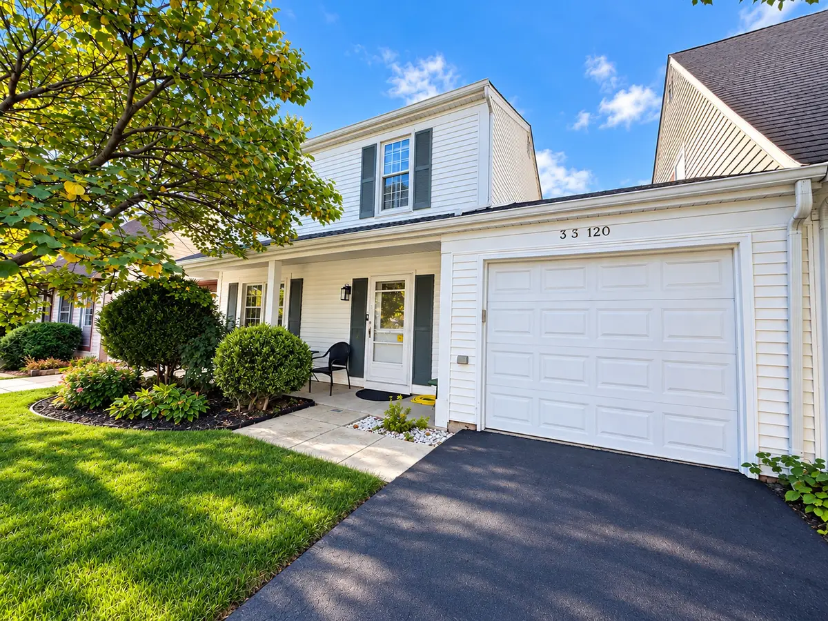 3S120 Briarwood Drive, Warrenville, IL 60555 - #1