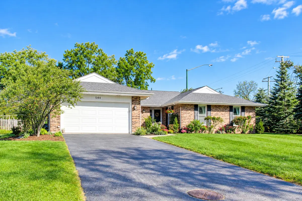 544 Fox Glove Lane, Barrington, IL 60010 - #1