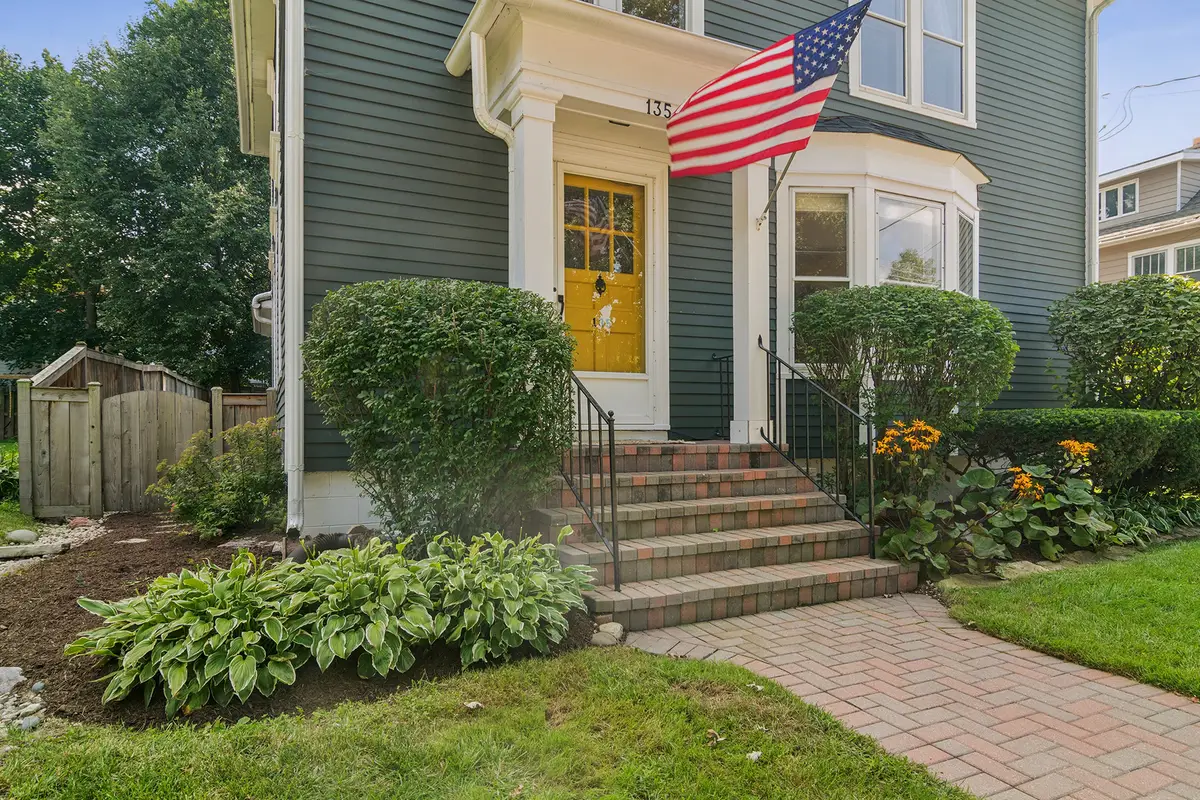 135 W Russell Street, Barrington, IL 60010 - #1