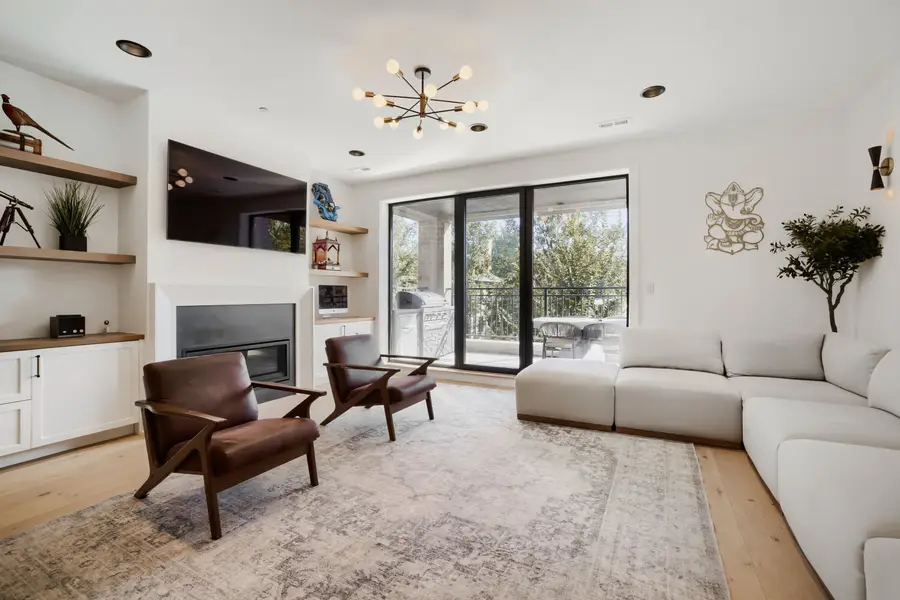 1648 W Diversey Parkway #2E, Chicago, IL 60614 - #3