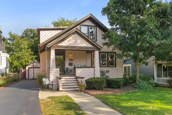 4821 Saratoga Avenue, Downers Grove, IL 60515
