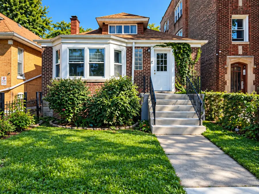 7735 S Colfax Avenue, Chicago, IL 60649 - #2