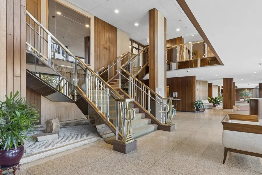3200 N Lake Shore Drive #2402, Chicago, IL 60657 - #3
