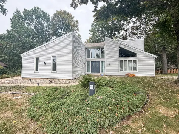 1203 Lakeridge Court, Danville, IL 61832