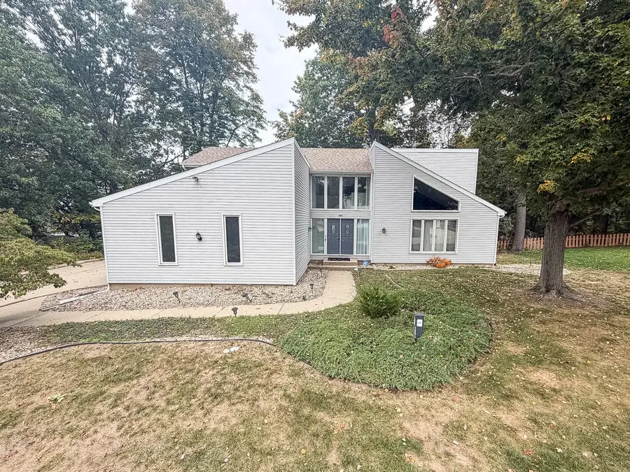 1203 Lakeridge Court, Danville, IL 61832 - #3