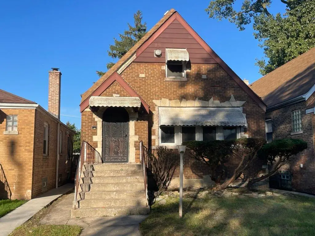 8640 S Vernon Avenue, Chicago, IL 60619 - #1