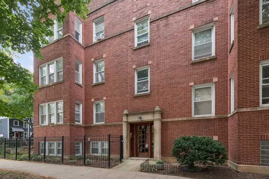 3701 W Cullom Avenue #2B, Chicago, IL 60618 - #2