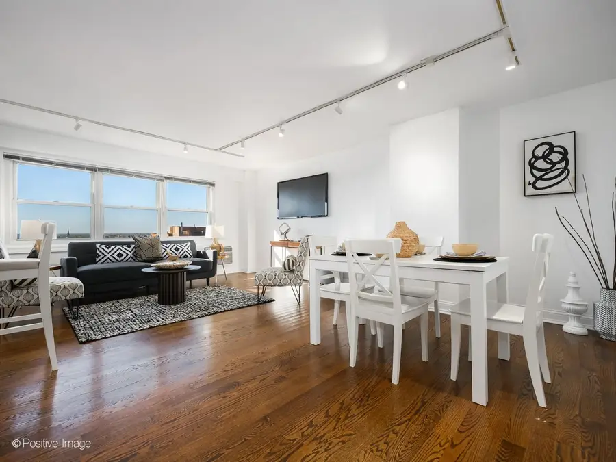 2909 N Sheridan Road #1907, Chicago, IL 60657 - #2