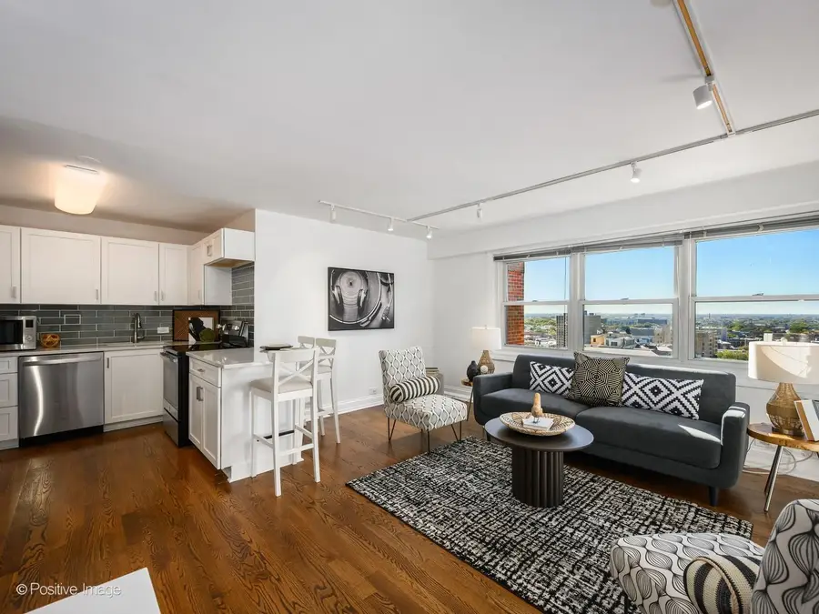 2909 N Sheridan Road #1907, Chicago, IL 60657 - #3