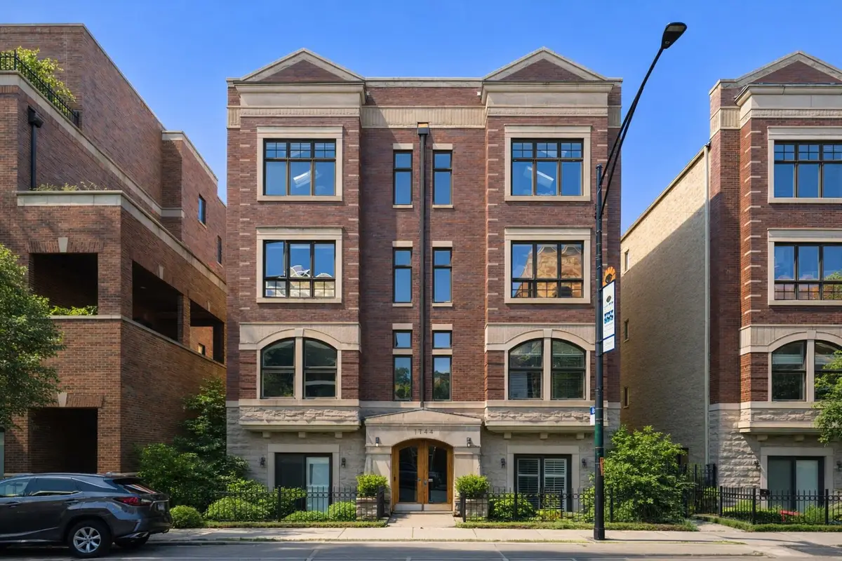 2842 N Halsted Street #3N, Chicago, IL 60657 - #1