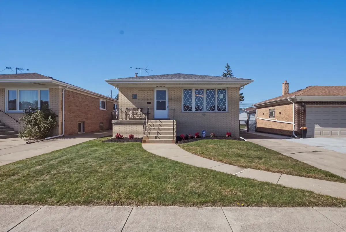 536 Muskegon Avenue, Calumet City, IL 60409 - #1