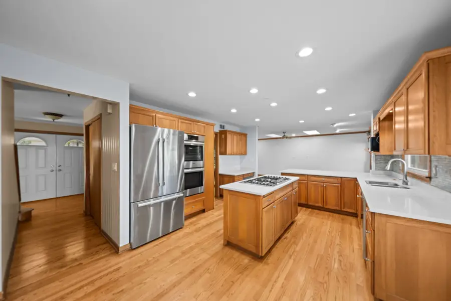 1132 E Valley Lane, Arlington Heights, IL 60004 - #3