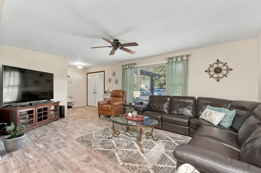13821 W Dublin Drive, Homer Glen, IL 60491 - #3
