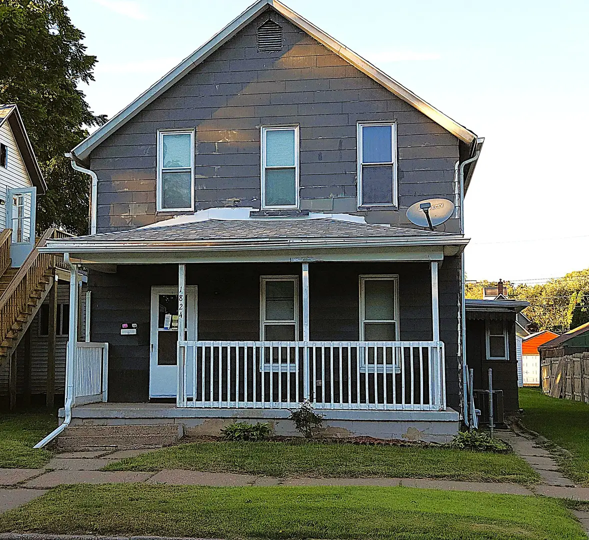 1824 W 6th Street, Davenport, IA 52802 - #1