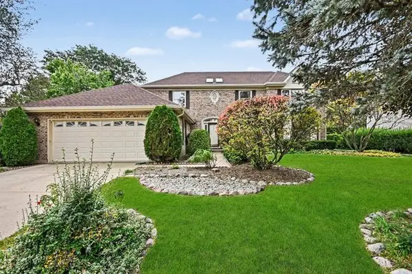 2311 Crabtree Lane, Algonquin, IL 60102
