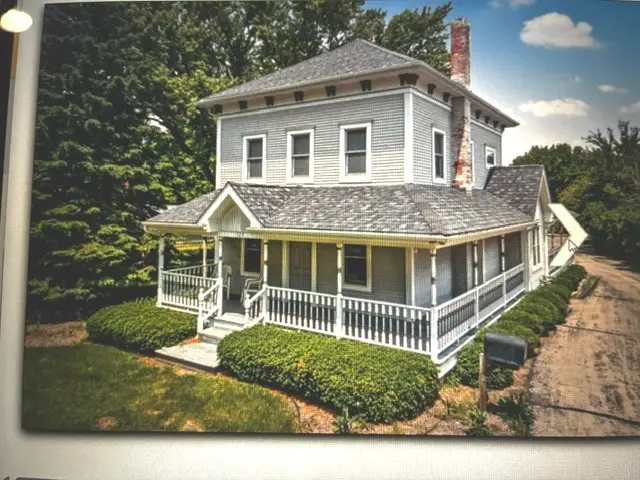 528 E Grant Highway, Marengo, IL 60152 - #2