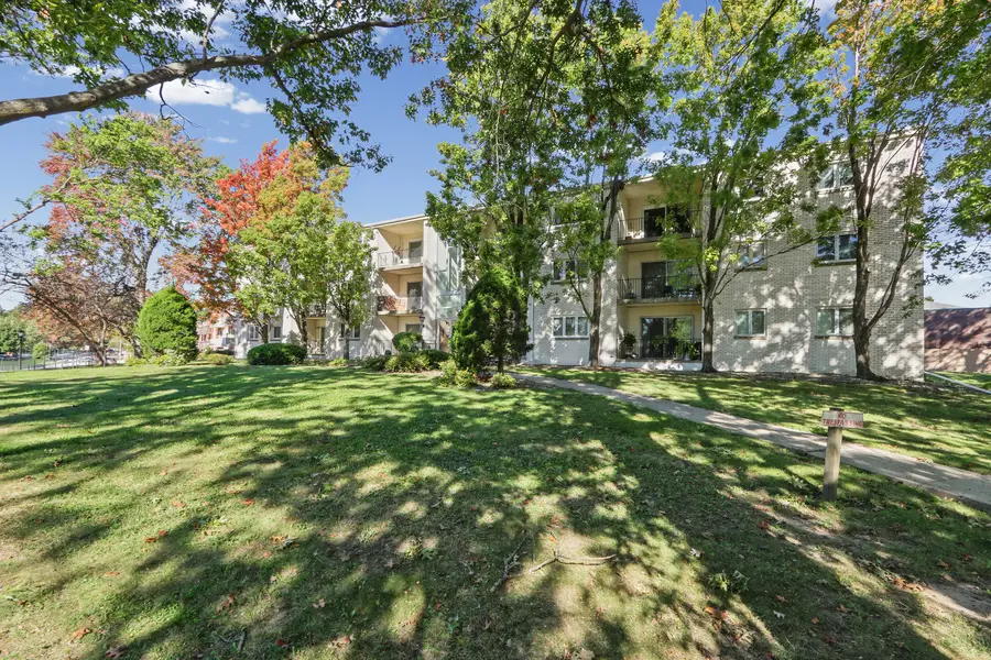 1004 E Harding Drive #201, Urbana, IL 61801 - #2