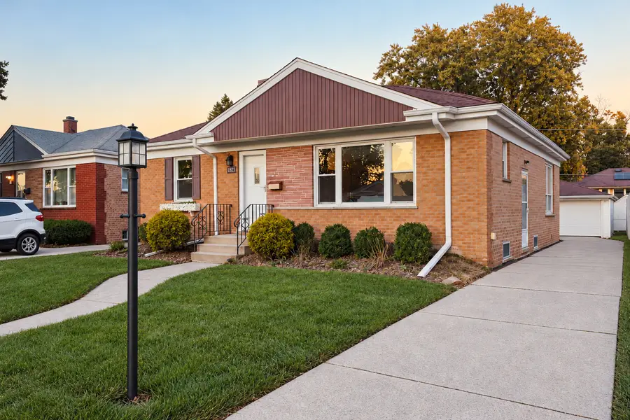 1821 Mayfair Avenue, Westchester, IL 60154 - #2