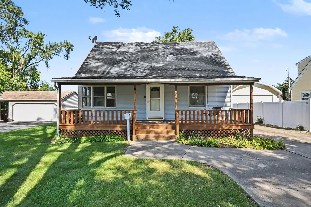 6600 Pine Point Drive, Tinley Park, IL 60477 - #1