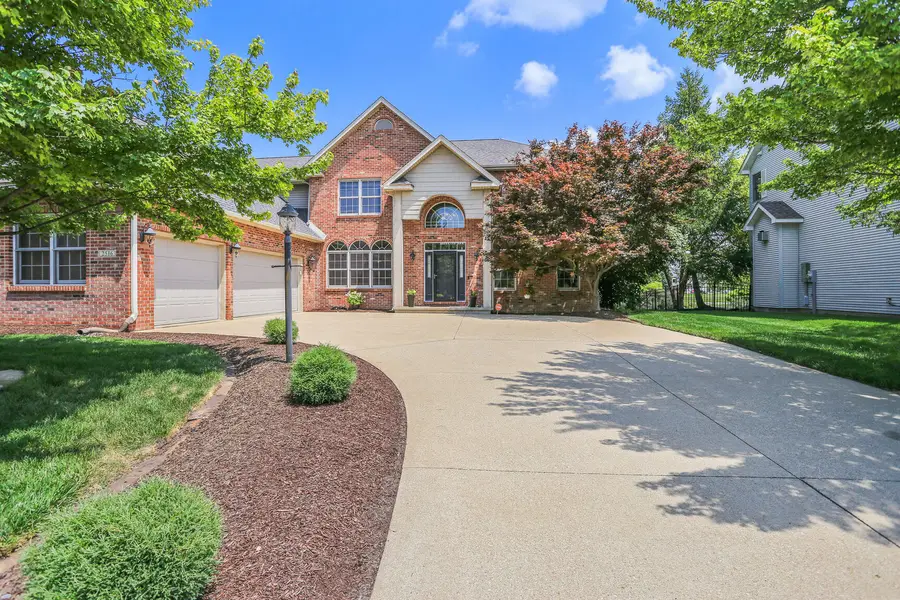 2516 Pinehurst Drive, Champaign, IL 61822 - #2