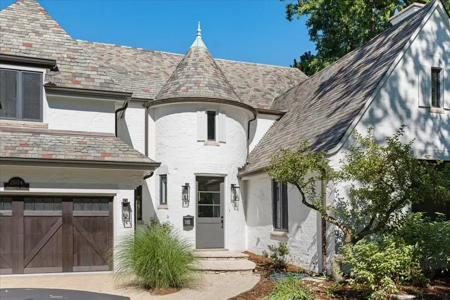 2604 Blackhawk Road, Wilmette, IL 60091 - #2