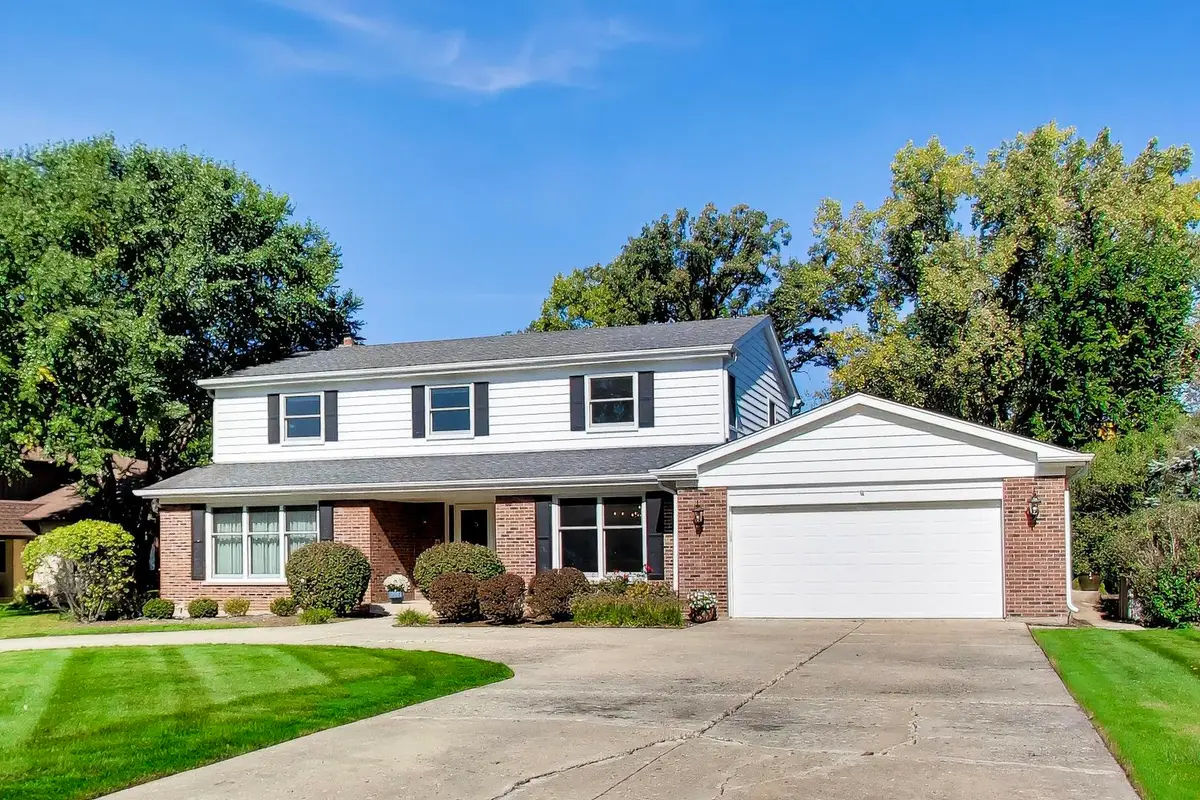 570 N Forest Drive, Addison, IL 60101 - #1