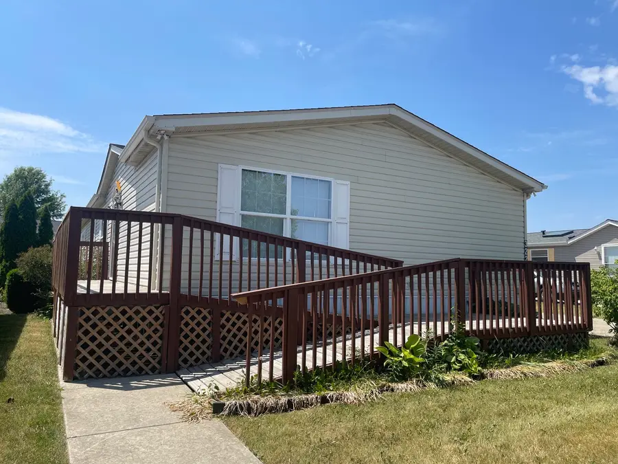 322 Lilac Lane, Matteson, IL 60443 - #2