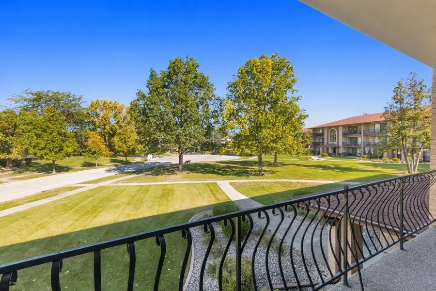 15651 Garden View Court #2D, Orland Park, IL 60462 - #2