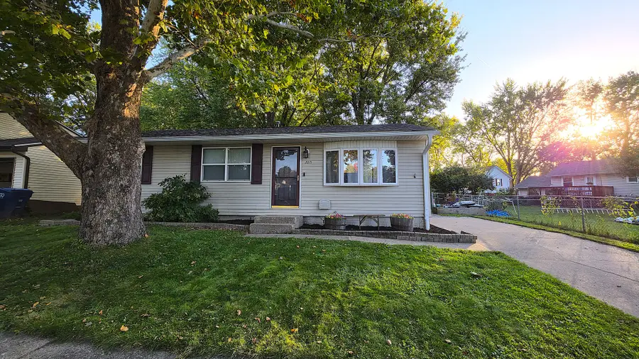 2015 Valley Drive, Davenport, IA 52806 - #2