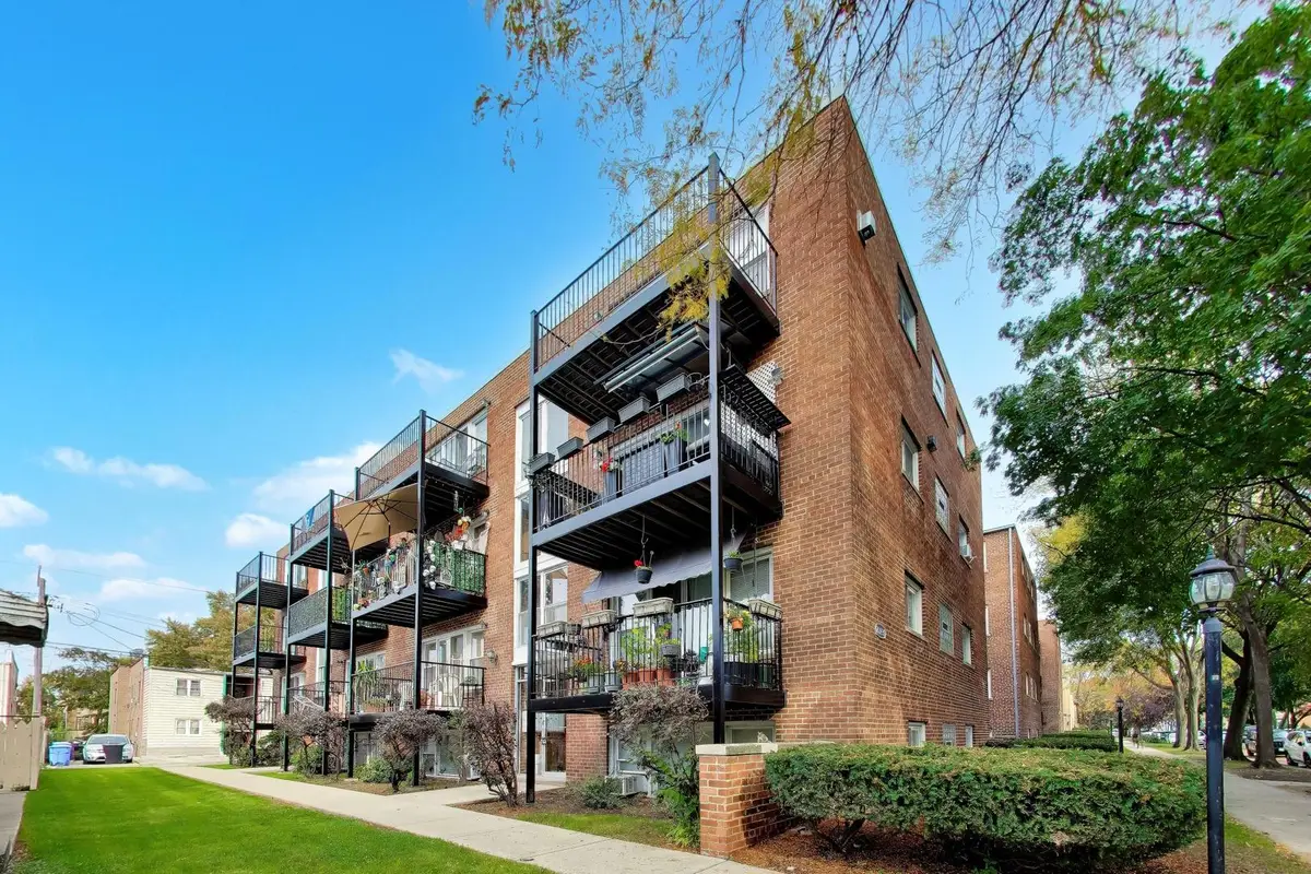 2636 W Catalpa Avenue #39, Chicago, IL 60625 - #1