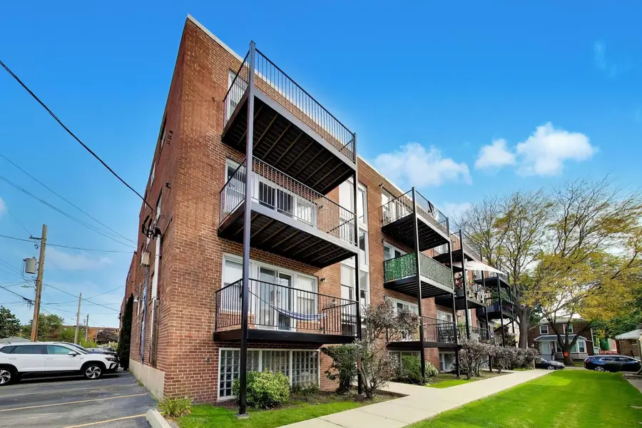 2636 W Catalpa Avenue #39, Chicago, IL 60625 - #2