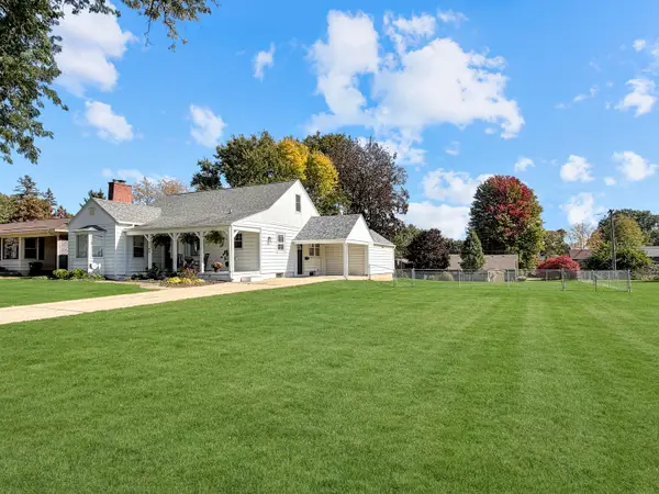 1103 S Park Boulevard, Freeport, IL 61032