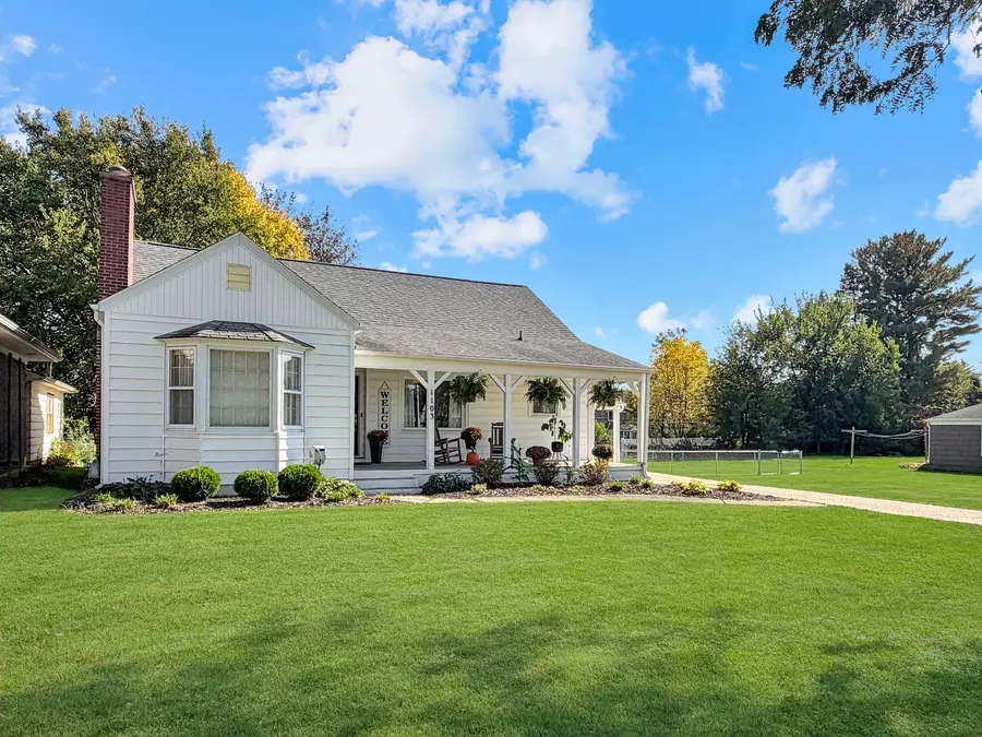 1103 S Park Boulevard, Freeport, IL 61032 - #2