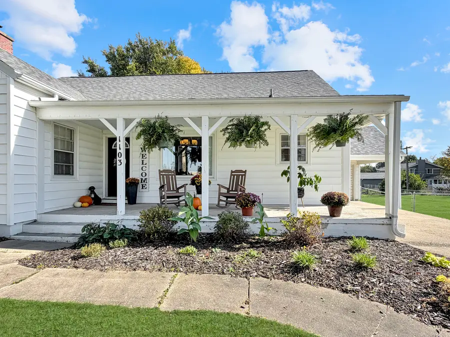 1103 S Park Boulevard, Freeport, IL 61032 - #3