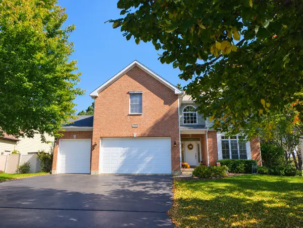 543 Larium Lane, Crystal Lake, IL 60012