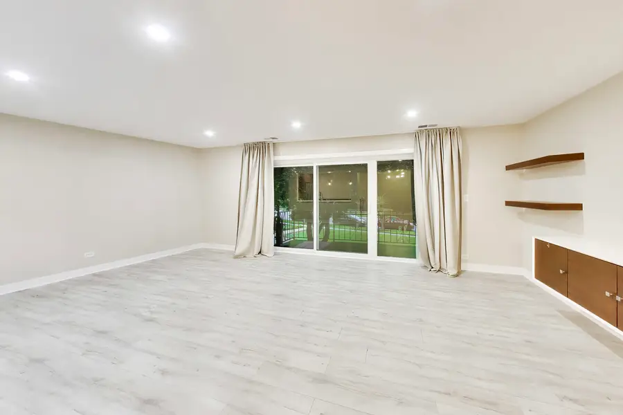 1030 S Fernandez Avenue #2B, Arlington Heights, IL 60005 - #2