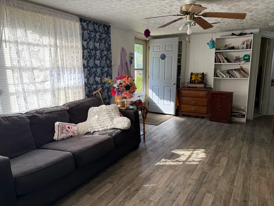 421 North Avenue, Lockport, IL 60441 - #2