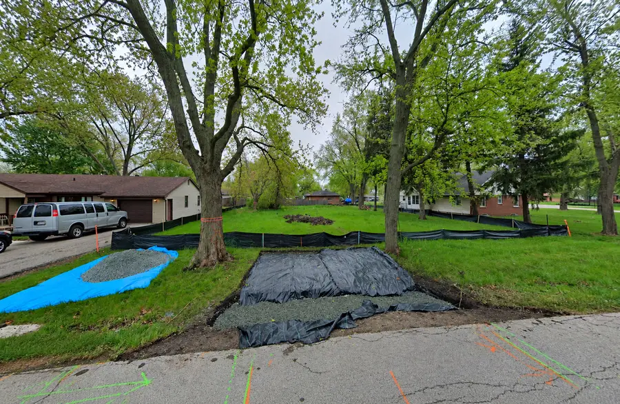 2526 Golfview Drive, Joliet, IL 60435 - #3