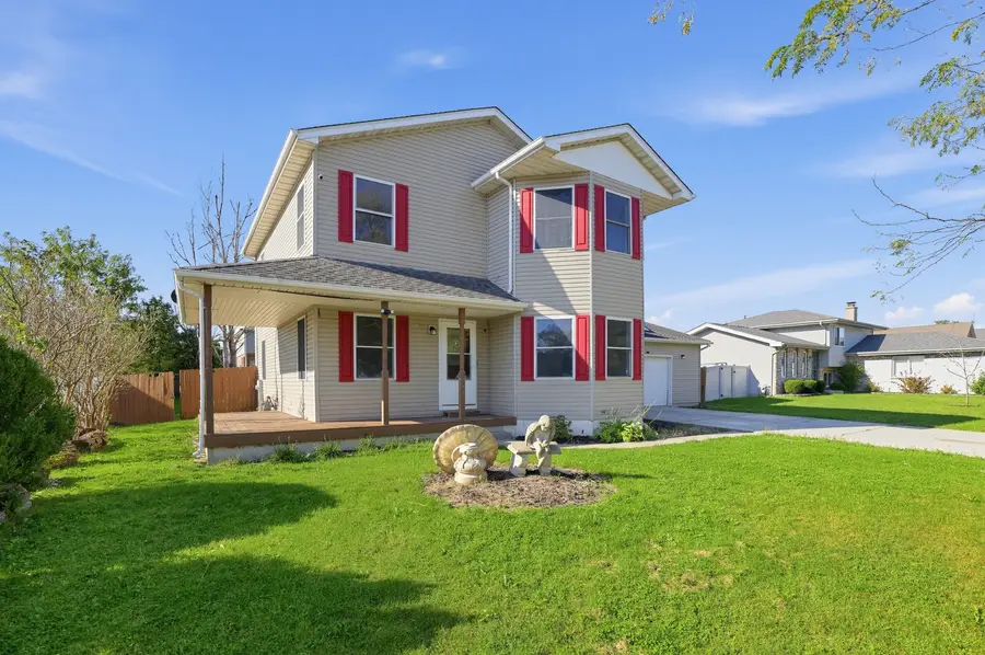 152 E First Street, Manteno, IL 60950 - #3