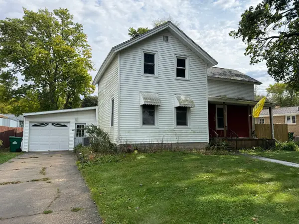 124 S Elm Street, Franklin Grove, IL 61031