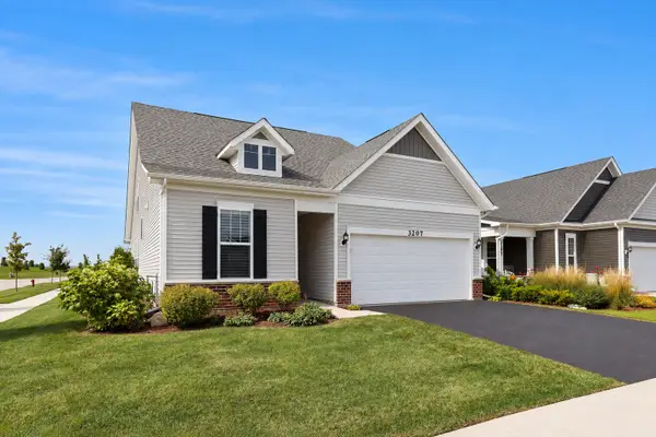 3207 Dove Mountain Drive, Aurora, IL 60503